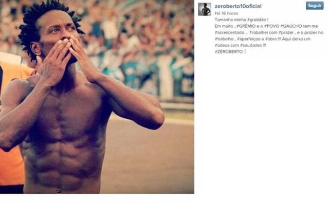 Zé Roberto se despede do Grêmio através de mensagem em rede social