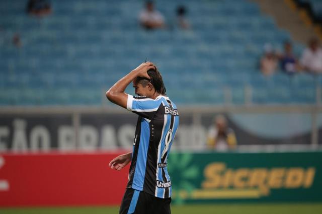 Torcedor Gremista ZH: o Grêmio abriu mão do futebol