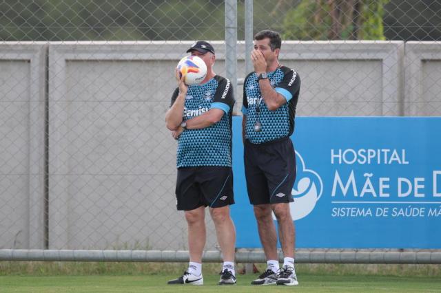 Wianey Carlet: é preciso combater a sensação de abandono no Grêmio