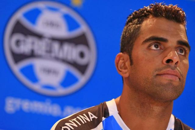 Maicon reconhece partida ruim do Grêmio: Não podemos perder pontos assim