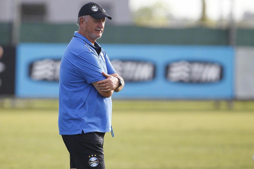 Felipão envelhece time e Grêmio fica mais eficiente no Gauchão