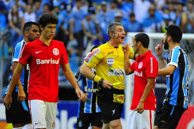 Fiquei feliz com a repercussão positiva, diz Daronco sobre atuação no Gre-Nal