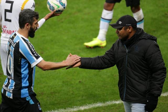 Wianey Carlet: contra o Joinville, Grêmio precisa seguir a voz do chefe