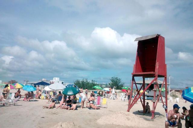 Praias gaúchas precisariam de pelo menos 1,3 mil salva-vidas Ivanete Marzzaro/Divulgação