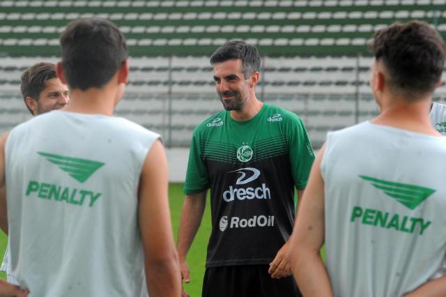 Grêmio está próximo de anunciar novo técnico do grupo de transição