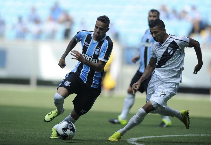 Em amistoso na Arena, Grêmio empata em 1 a 1 com Danubio