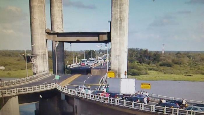 Problema No Vao Movel Bloqueia A Ponte Do Guaiba Em Porto Alegre Gzh