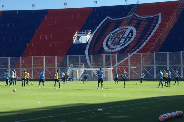 Ex-jogadores do Grêmio ensinam como vencer a pressão argentina