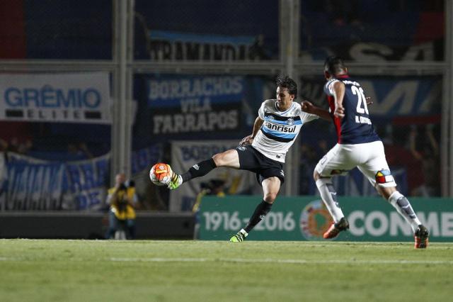 Wianey Carlet: empate do Grêmio foi incrível, de fazer festa na praça