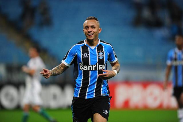 Everton vira amuleto no Grêmio de Renato na semifinal com o Cruzeiro