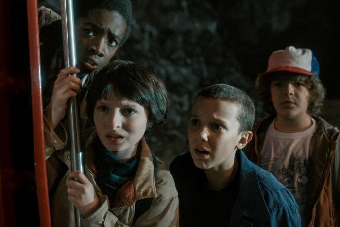 Resenha  Stranger Things – 2° Temporada – Culturíssima – cultura em Porto  Alegre