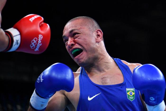 Juan Nogueira perde para russo campeão mundial de boxe e está fora