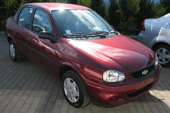 Chevrolet Corsa Sedan/Classic: fim de linha no Brasil