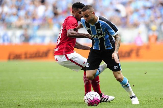 Jogadores do Grêmio destacam empate de bom tamanho na Arena