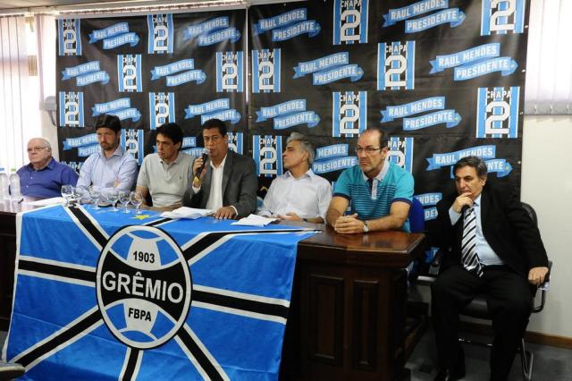 Oposição do Grêmio aposta em ídolos no lançamento da chapa