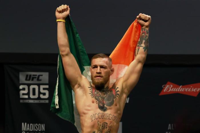 McGregor, o maluco irlandês que quer reinar no MMA e no boxe