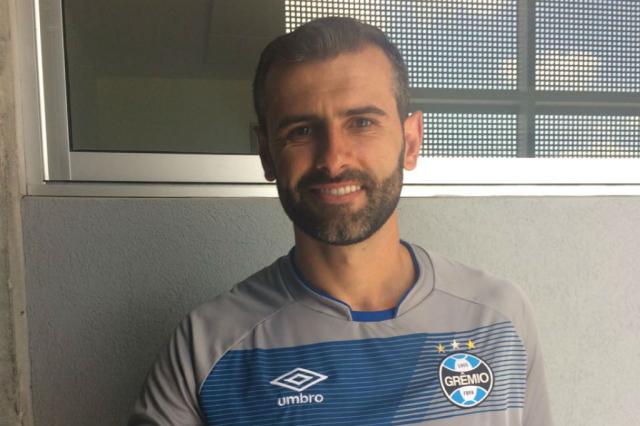 Bruno Grassi espera ter mais oportunidades no Grêmio em 2017