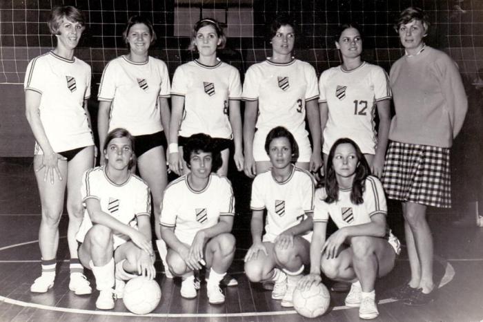 Time de vôlei feminino comandou a década de ouro da Sogipa