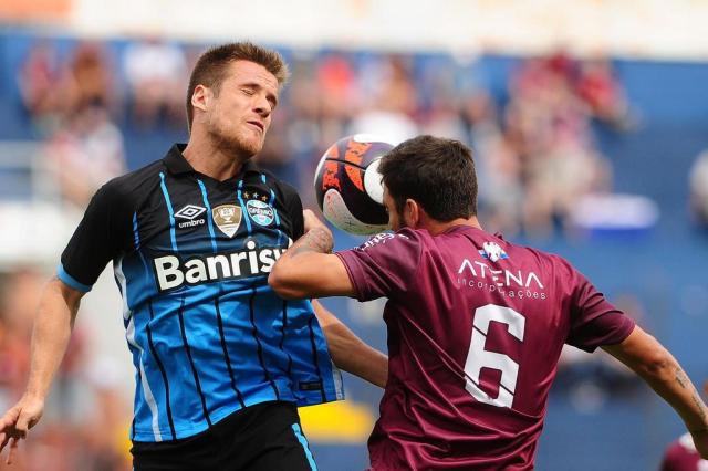Leonardo Oliveira: o Grêmio sucumbiu à energia do Caxias