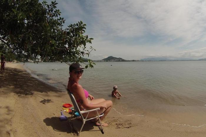 Cacupé e Sambaqui, duas praias longe da muvuca de Florianópolis