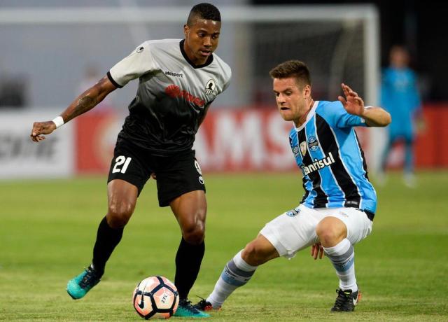 Em terceiro lugar no Venezuelano, Zamora chegará na quarta-feira a Porto Alegre para encarar Grêmio