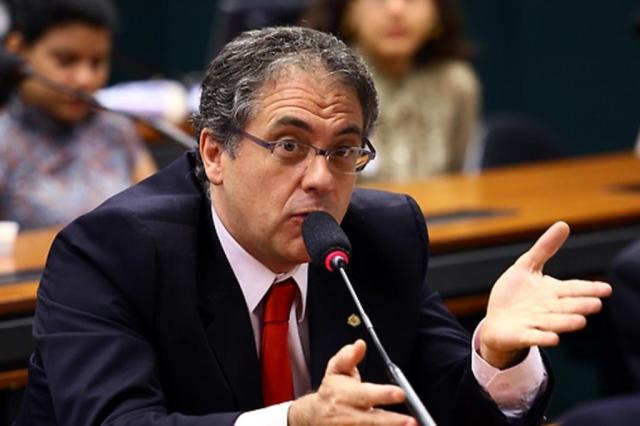 Brasil sofrerá "verdadeiro terremoto" se Palocci fizer delação, diz líder do PT na Câmara Divulgação/Câmara dos Deputados