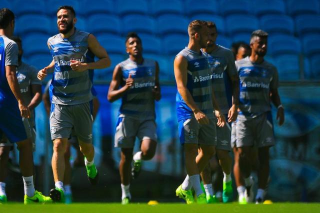 Não podemos pensar que tudo está errado, diz Marcelo Oliveira, ao analisar momento do Grêmio