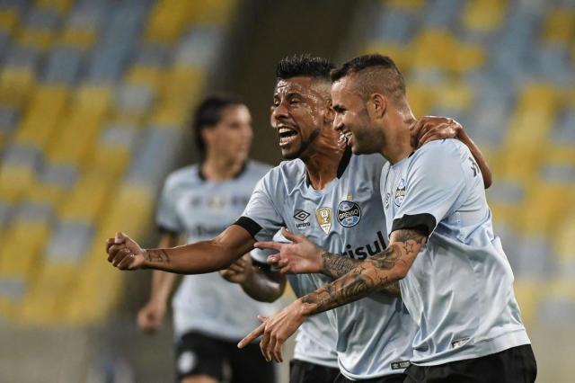 Luan respondeu aos críticos no lugar certo: dentro de campo