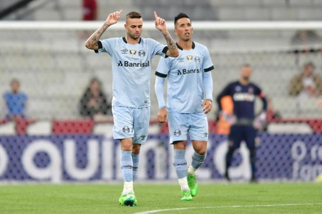 Contra a Chapecoense, Grêmio aposta em Luan e Barrios para se manter na briga pela liderança