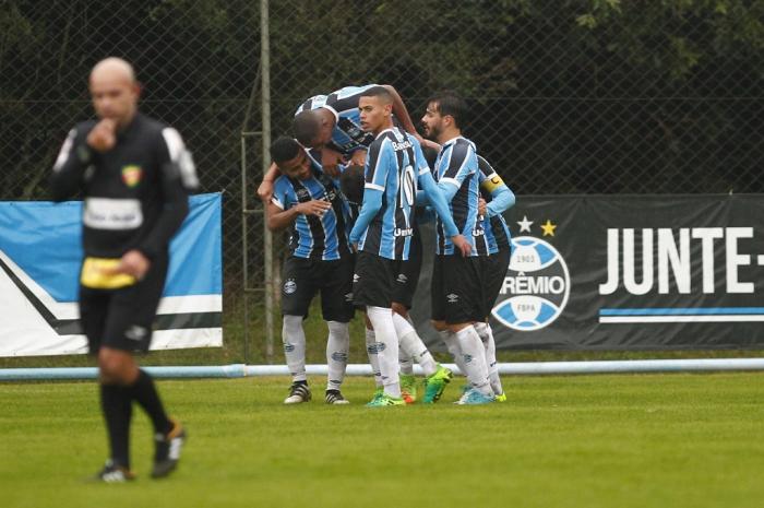 Time de transição do Grêmio encabeça 3ª divisão gaúcha e dá