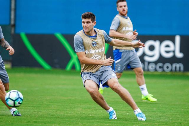 Fora contra Coritiba, Kannemann e Ramiro lideram lista de quem mais atuou pelo Grêmio em 2017