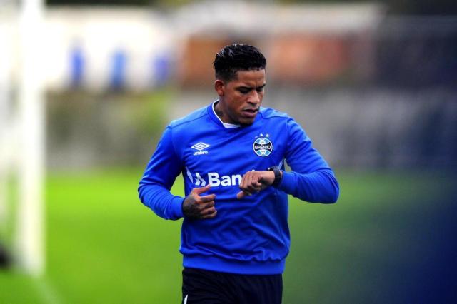 Leonardo Oliveira: o Brasileirão pode dar para Renato novidades estrangeiras