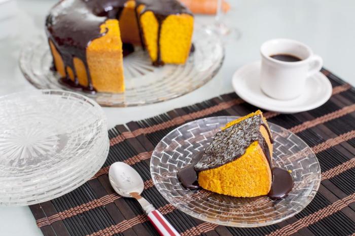 Receita de bolo de cenoura para quem nunca acerta