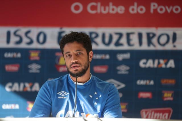 A classificação começa no jogo de ida, diz zagueiro Léo, do Cruzeiro, sobre confronto com o Grêmio