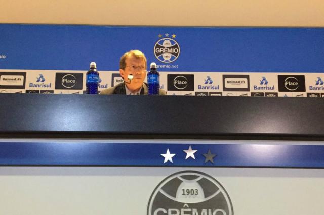 Odorico sobre situação de Bolaños no Grêmio: Devemos ter definição nos próximos dias